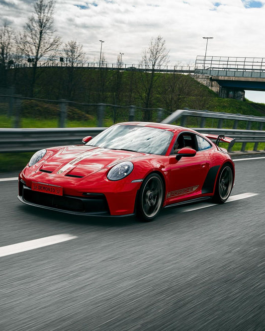PORSCHE 911 GT3