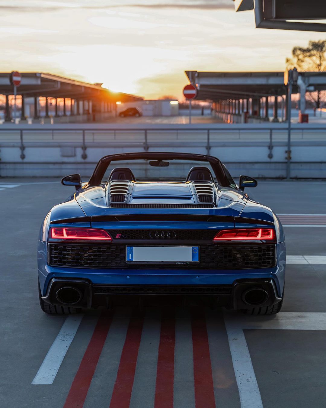 AUDI R8 V10 SPYDER