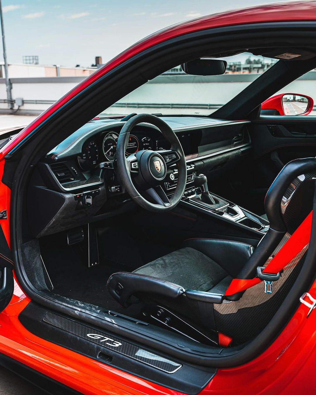 PORSCHE 911 GT3