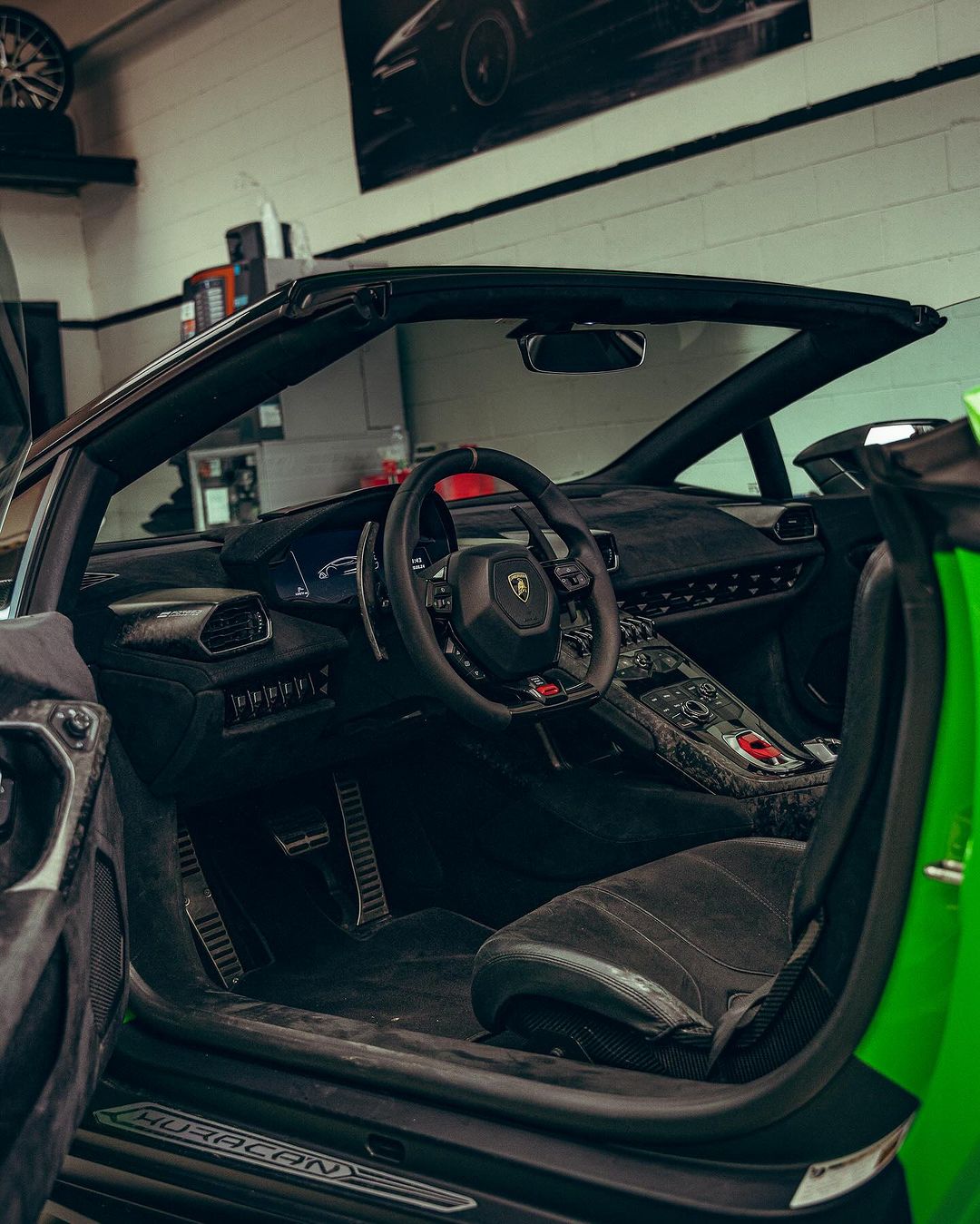 LAMBORGHINI HURACAN PERFORMANTE SPYDER