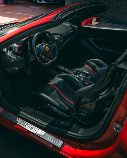 FERRARI F8 TRIBUTO